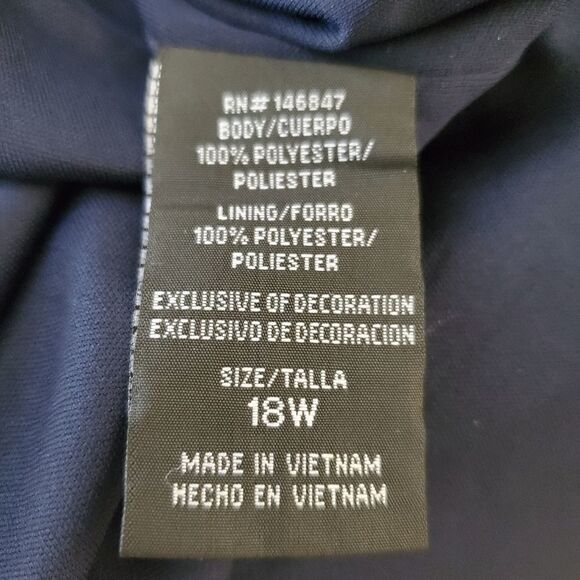 Brianna Lace Column Sequined Gown - Picture 12 of 13